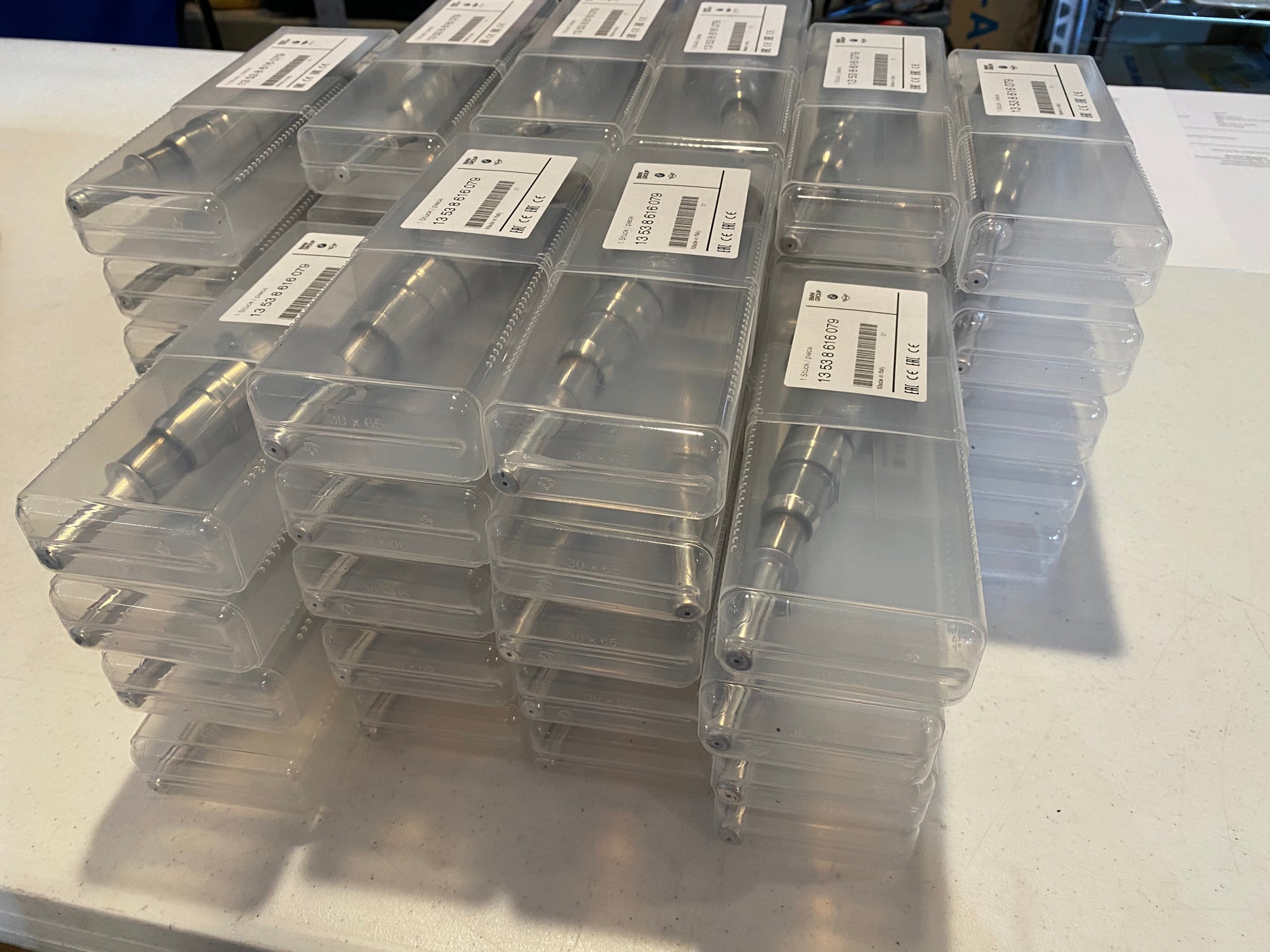 BMW Fuel Injector Index 12 Genuine BMW 13538616079 — Bavarian Magazine